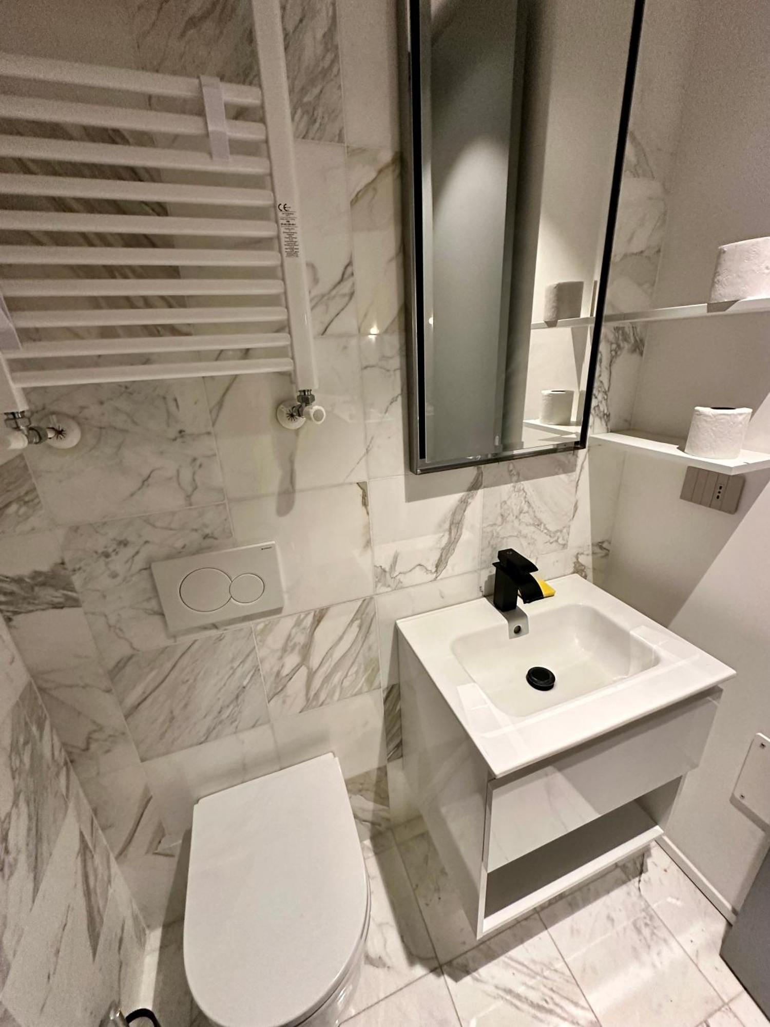 Casa Broletto - Centro Citta Lejlighed Milano Eksteriør billede